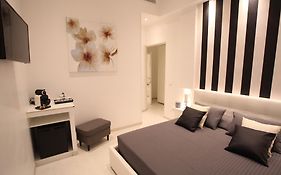 Interno 7 Luxury Rooms